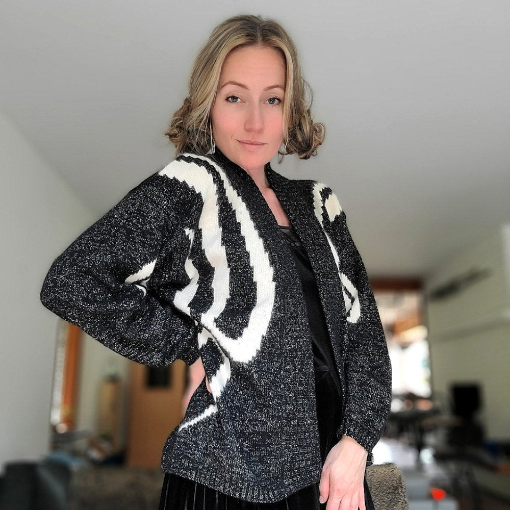 Vintage 80s Lambswool Angora Metallic Thread Black Cream Cardigan Sweater Sz M